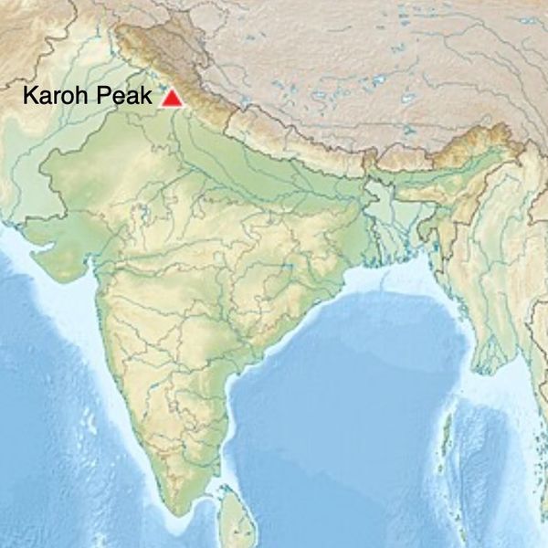 Karoh Peak 1467 m hoch